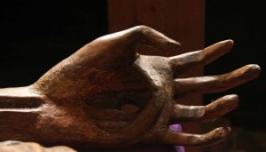 Spotkanie z substancją zabytkową - fragment figury Chrystusa z ruchomymi ramionami w Chełmnie